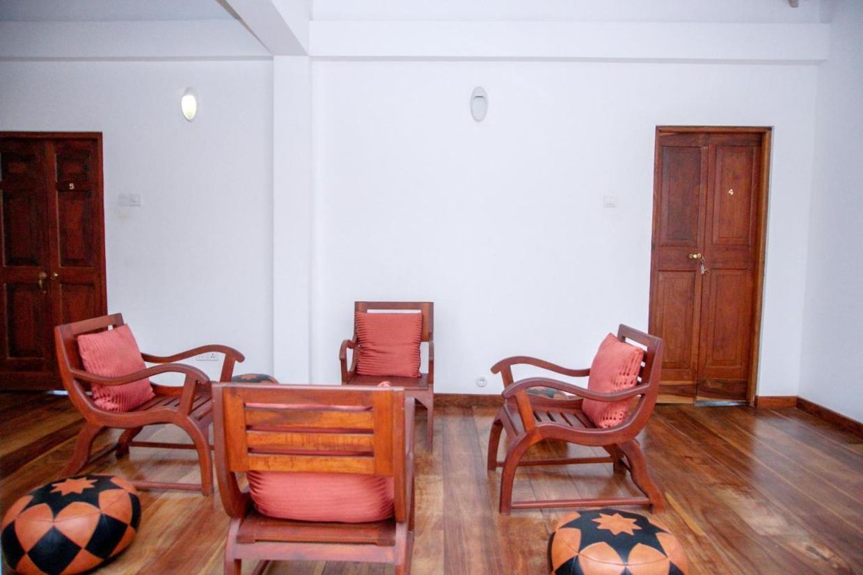 GREEN EDGE VILLA HIKKADUWA - 14