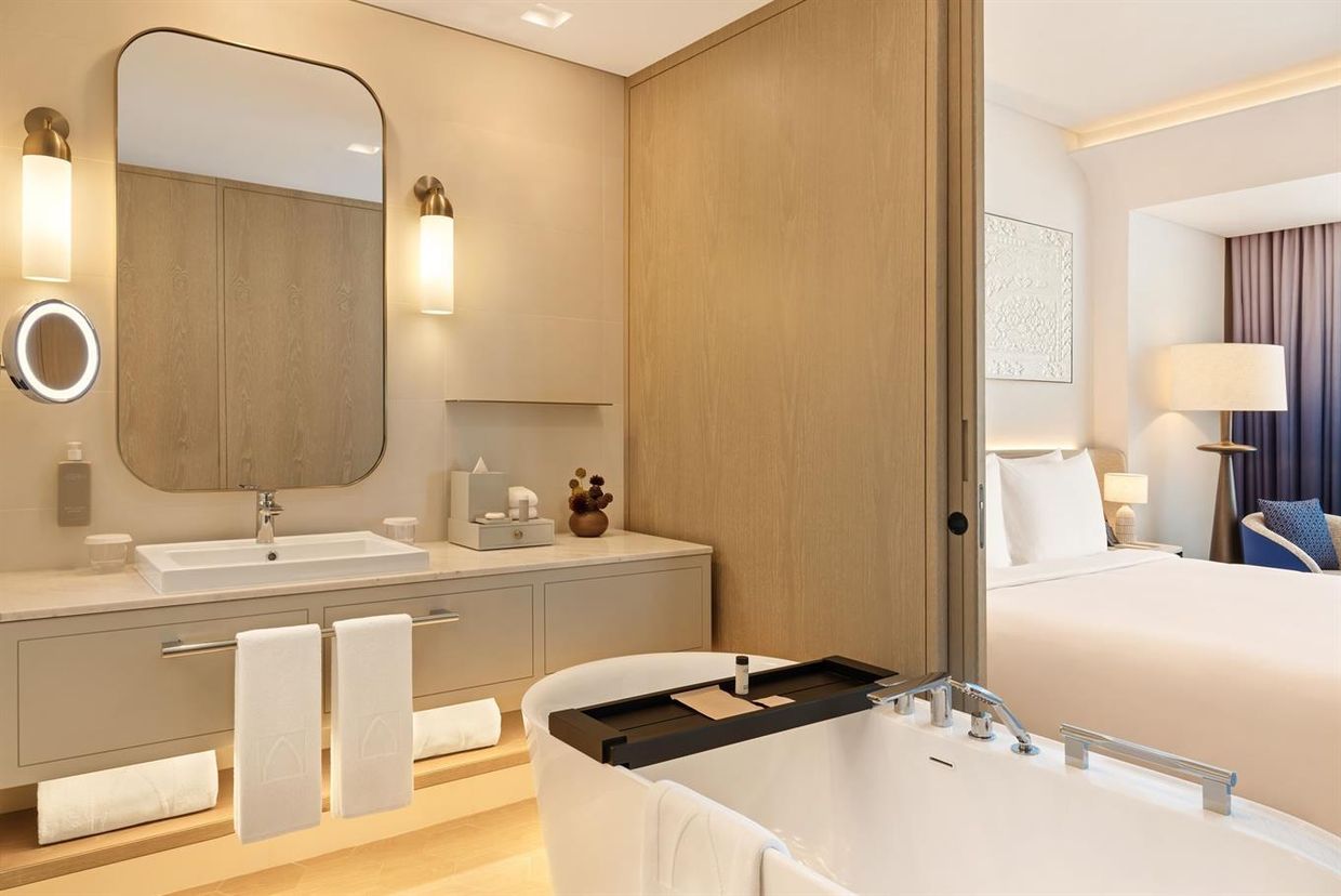 PALACE DUBAI CREEK HARBOUR - 8