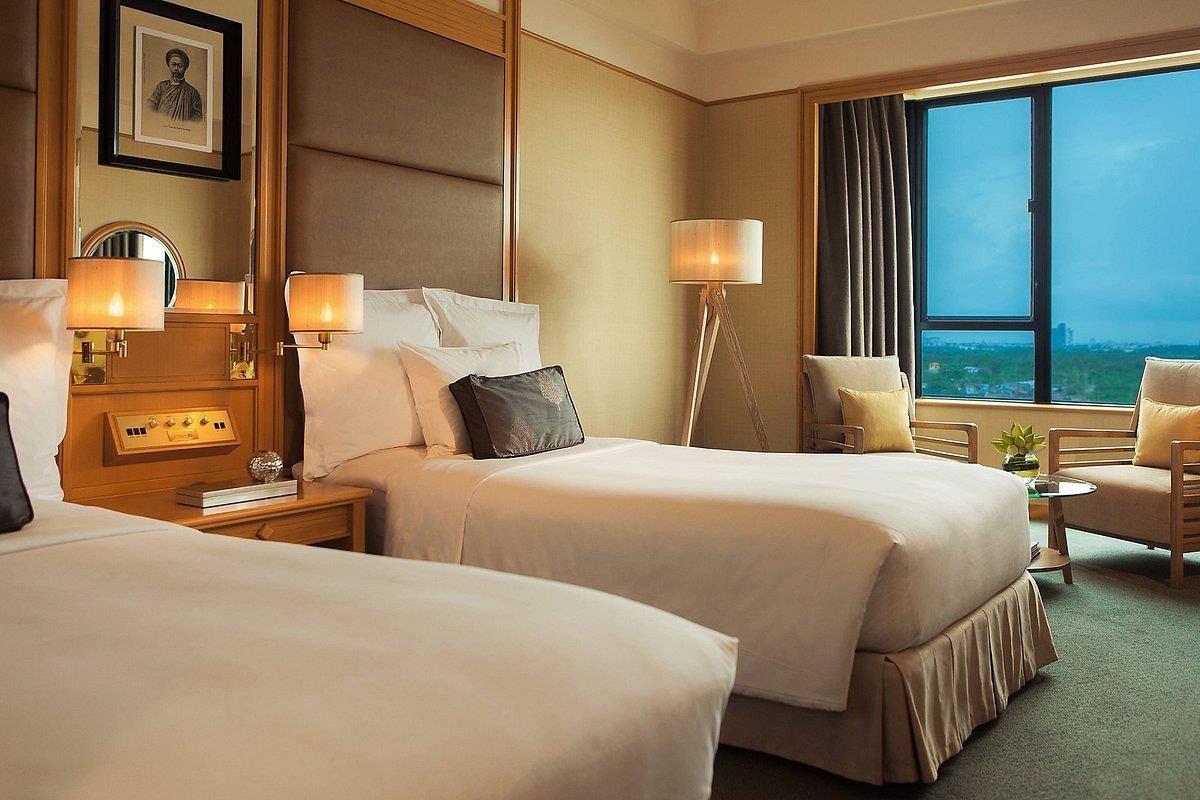 RIVERSIDE HOTEL SAIGON - 26