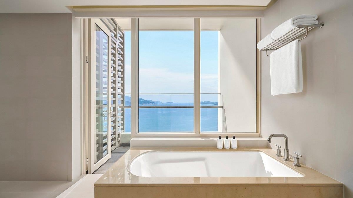 INTERCONTINENTAL RESIDENCES - 16