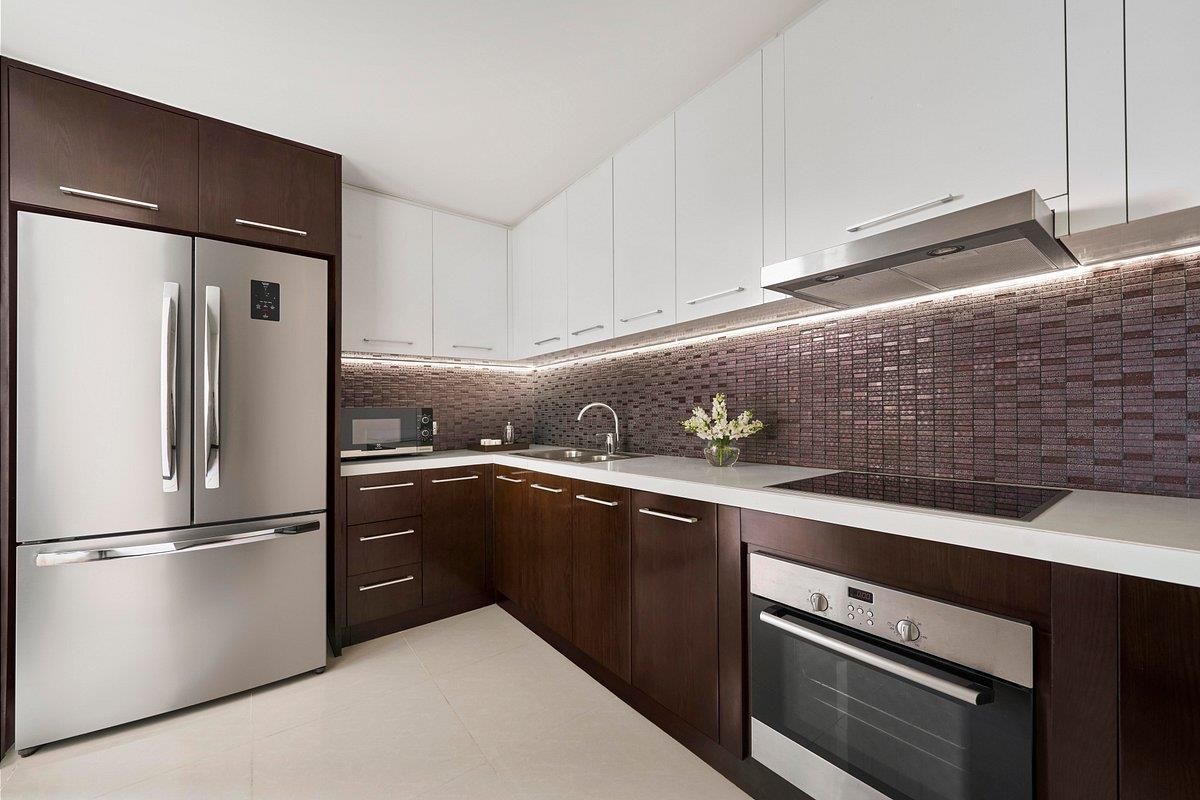 INTERCONTINENTAL RESIDENCES - 65