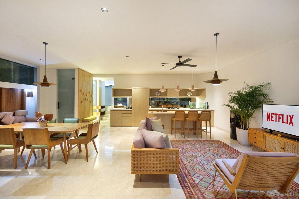 EIGHT PALMS VILLA SEMINYAK - 21