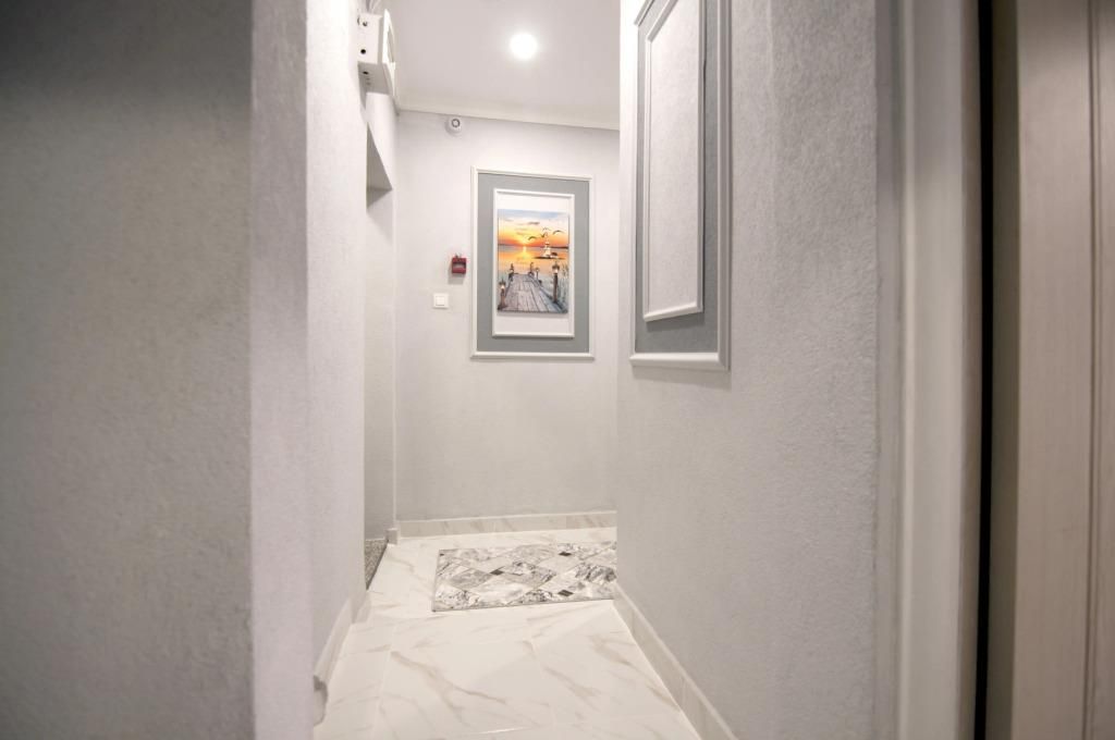 Istanbul Palace Hotel - 5