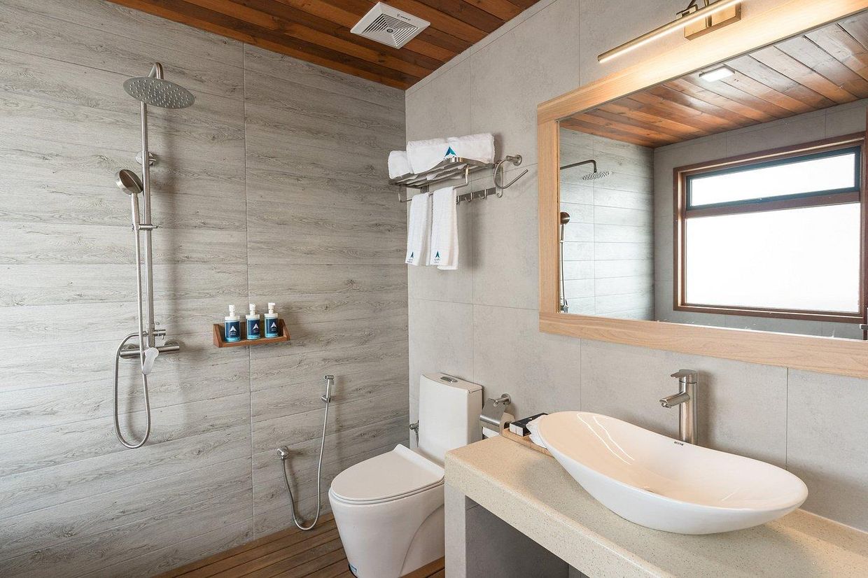 AYALA OCEAN VIEW - 18