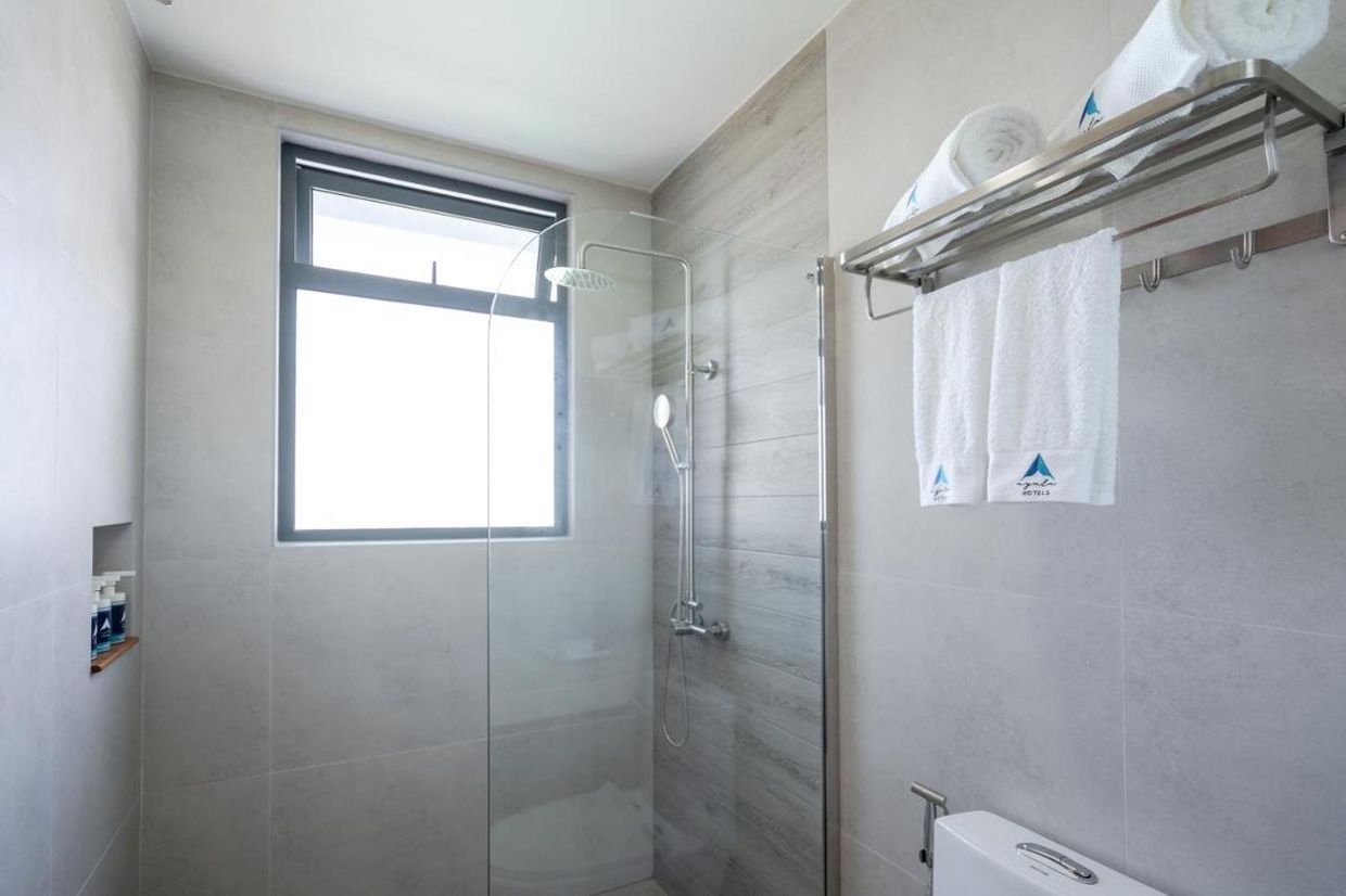 AYALA OCEAN VIEW - 9