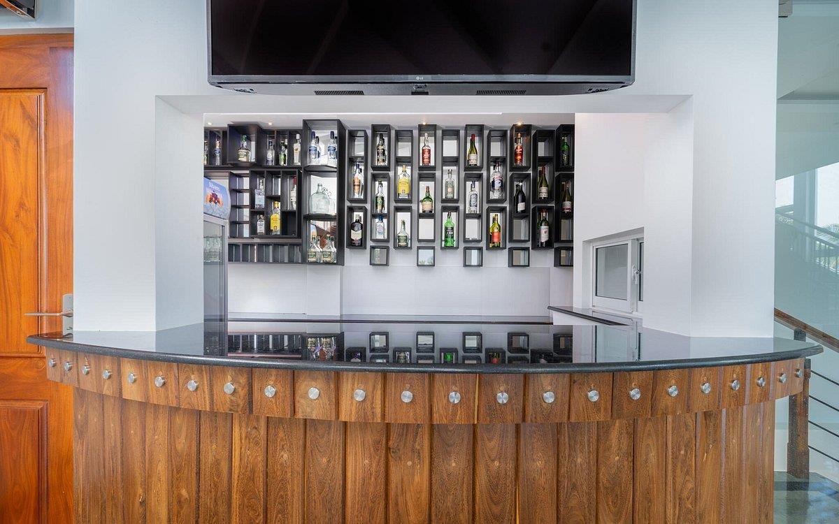 SOUTHERN BLUE SAPPHIRE - 7