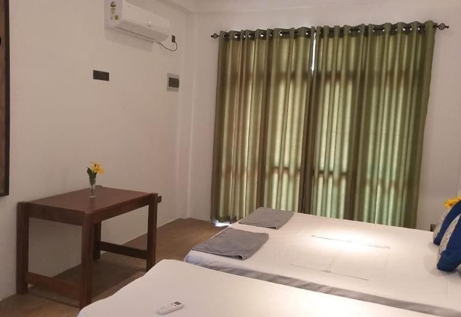 RAWANAZ VILLA UNAWATUNA - 11