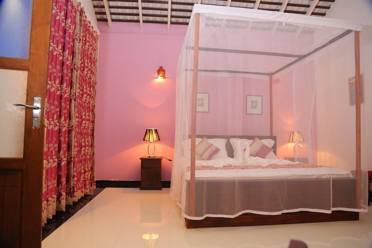 JASMINE CABANAS AT UNAWATUNA - 5