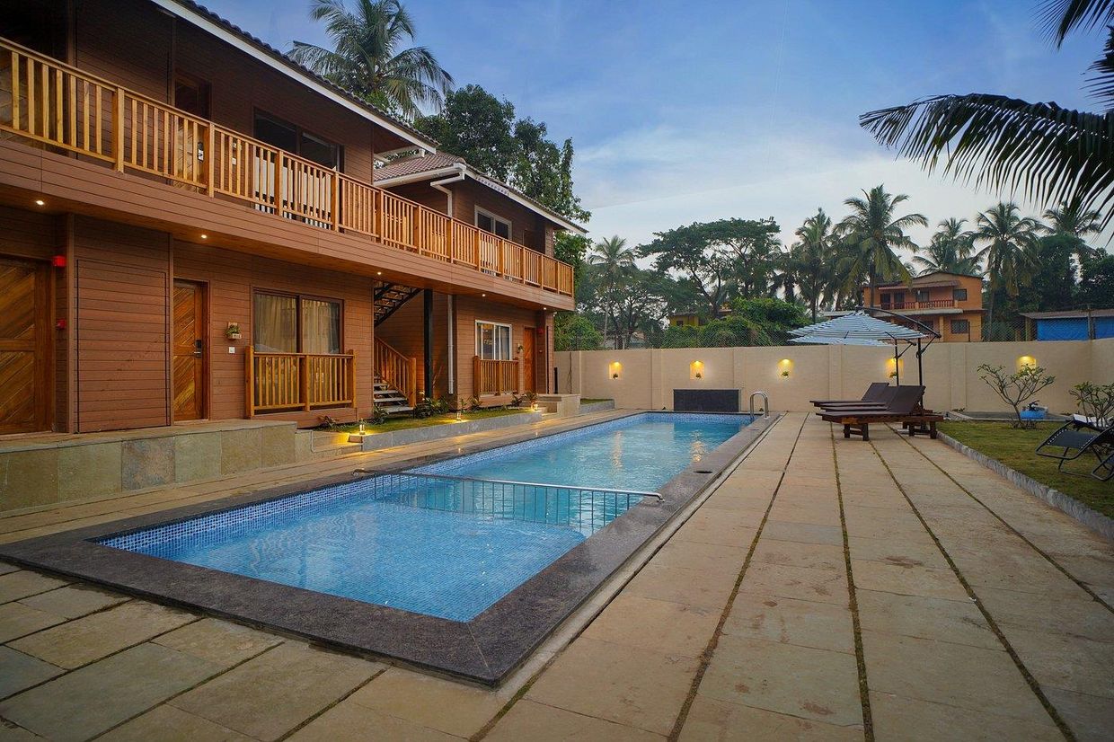 TREEHOUSE MARS BEACH COTTAGES  - 11