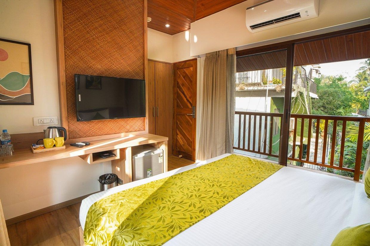 TREEHOUSE MARS BEACH COTTAGES  - 10