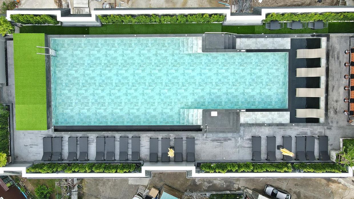 CHATEAU DU VILLAGE - 34