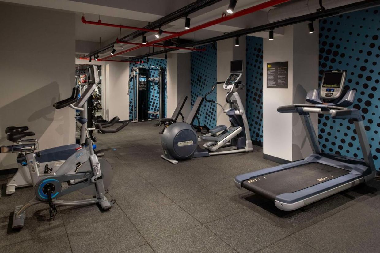 Hampton By Hilton Merter - 12