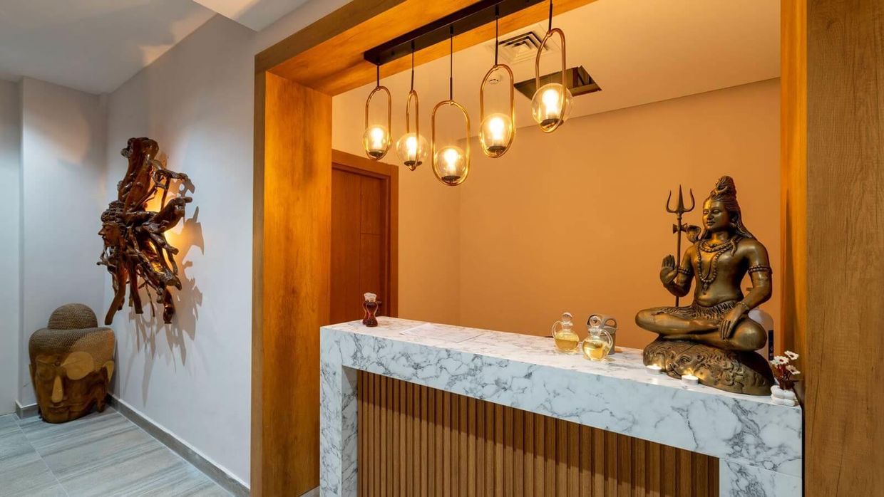 Pearly Hotel Special Class - 11