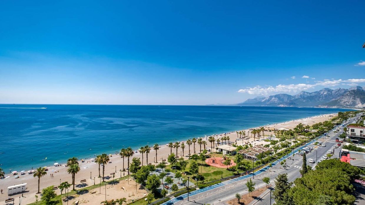 Pearly Hotel Special Class - 16