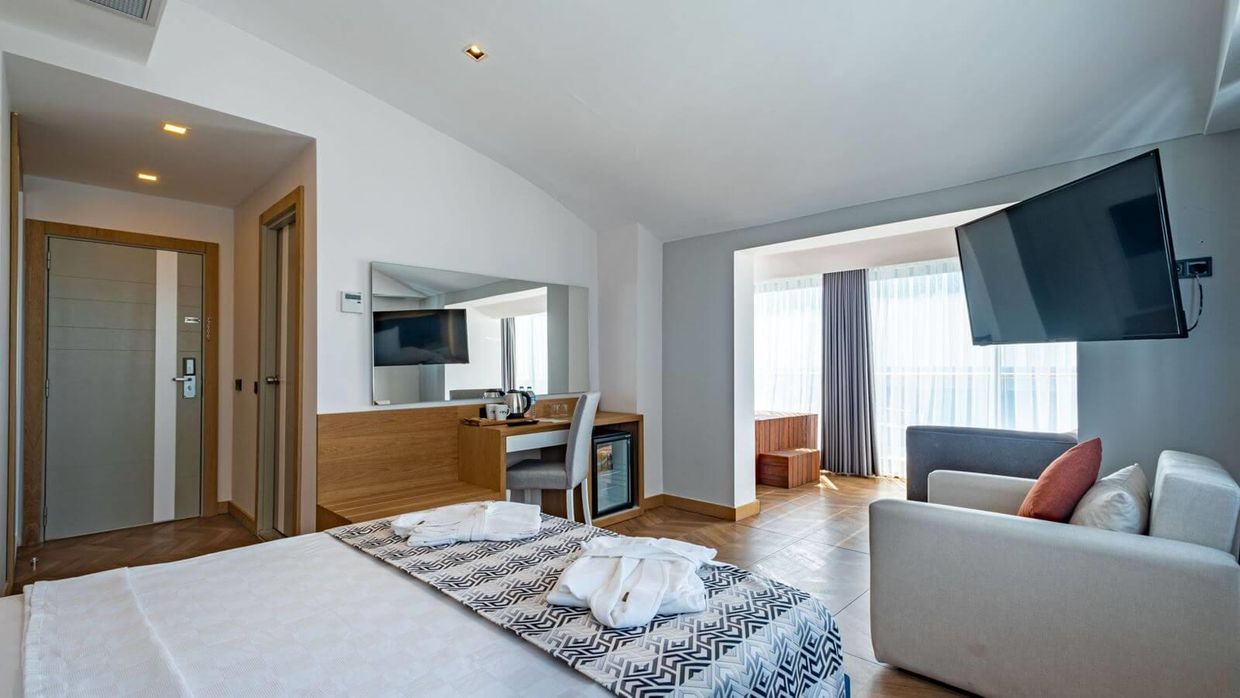 Pearly Hotel Special Class - 24