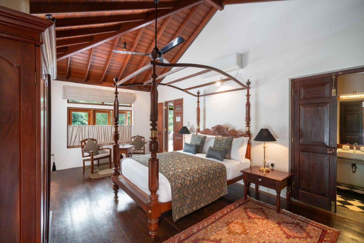 TARU VILLAS, KANDY - 25