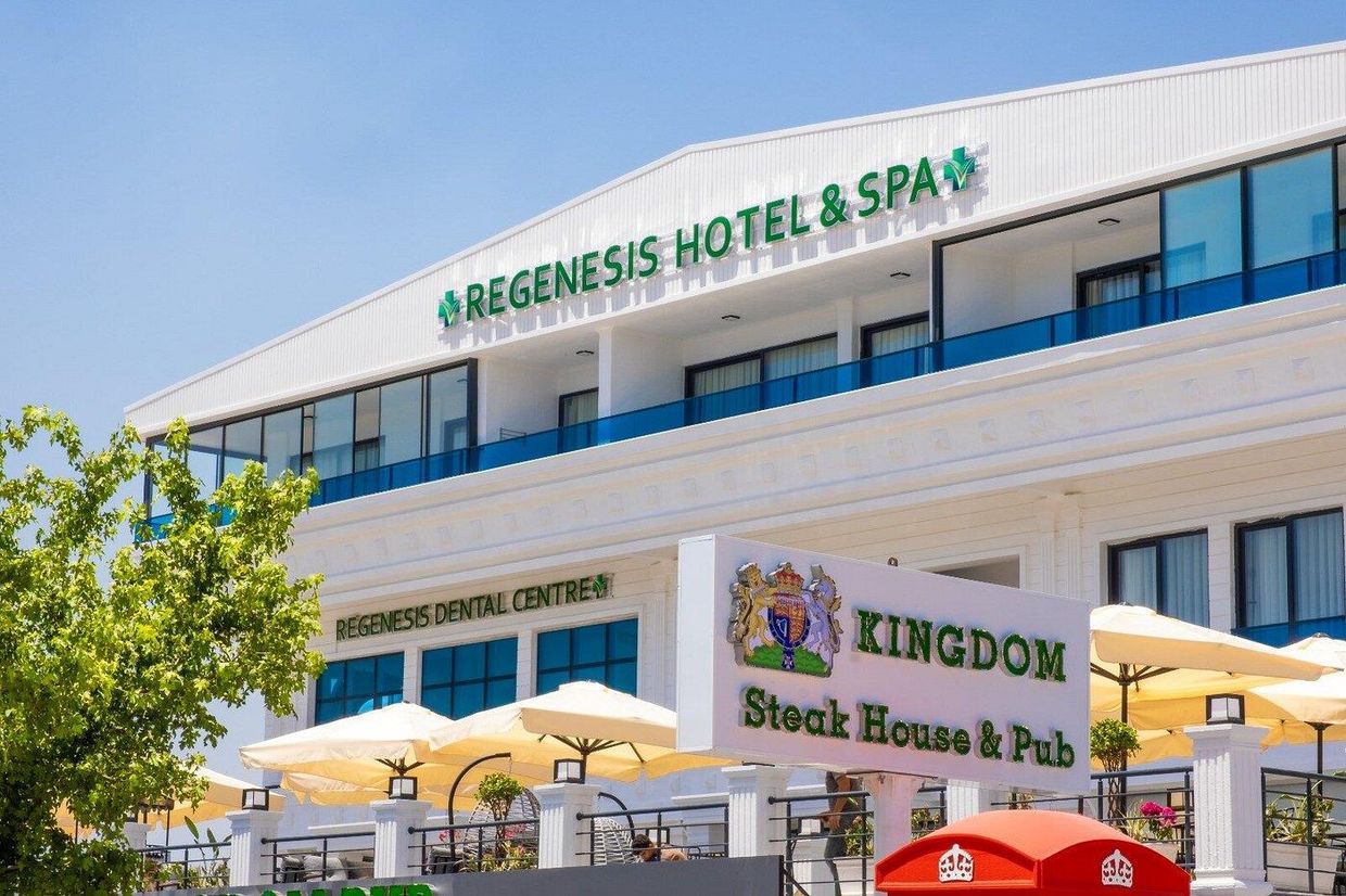 Regenesis Hotel & Spa - 1