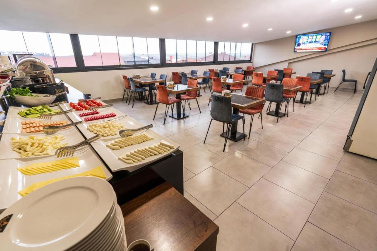 Istanbul Airport Express Hotel - 2