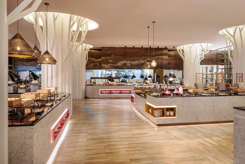 MARRIOTT MARQUIS DUBAI - 24
