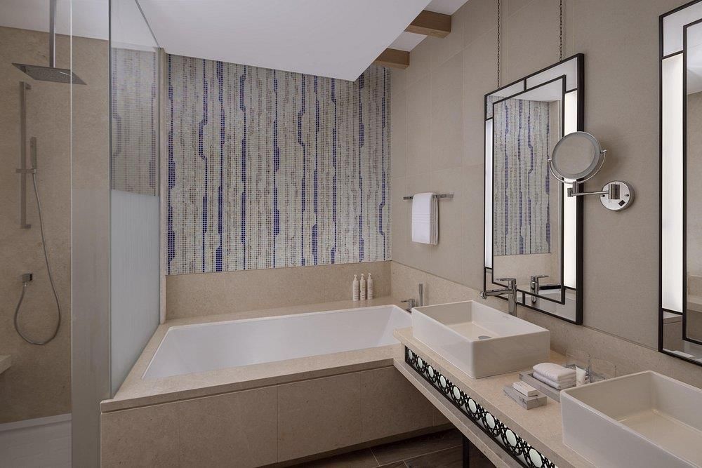 MARRIOTT MARQUIS DUBAI - 9