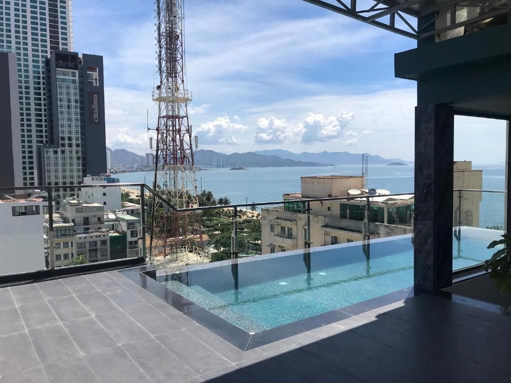 ABAY HOTEL - 1