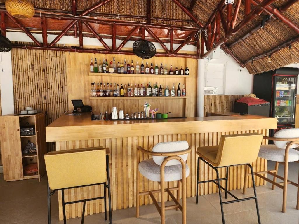 MANA BEACH RESORT - 21