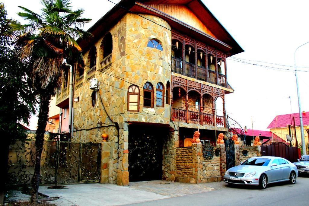 ЗАМОК НА ЖЕМЧУЖНОЙ, гостевой дом - 1