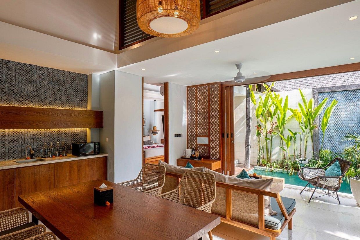 SANORA VILLA SANUR - 30