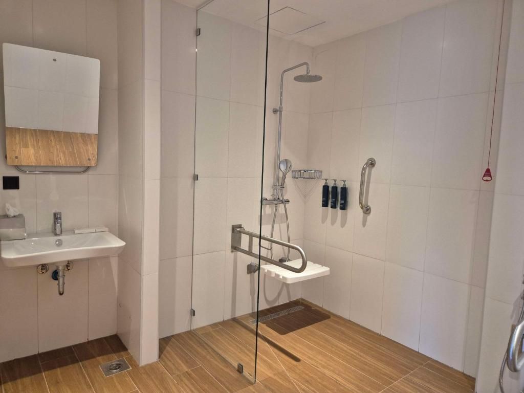 HILTON GARDEN INN TERMEZ AIRITOM - 9