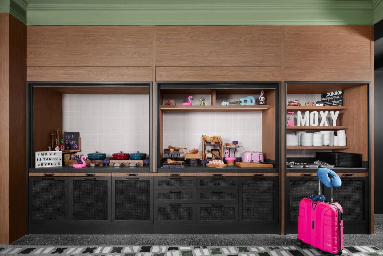 Moxy Istanbul Beyoglu - 21