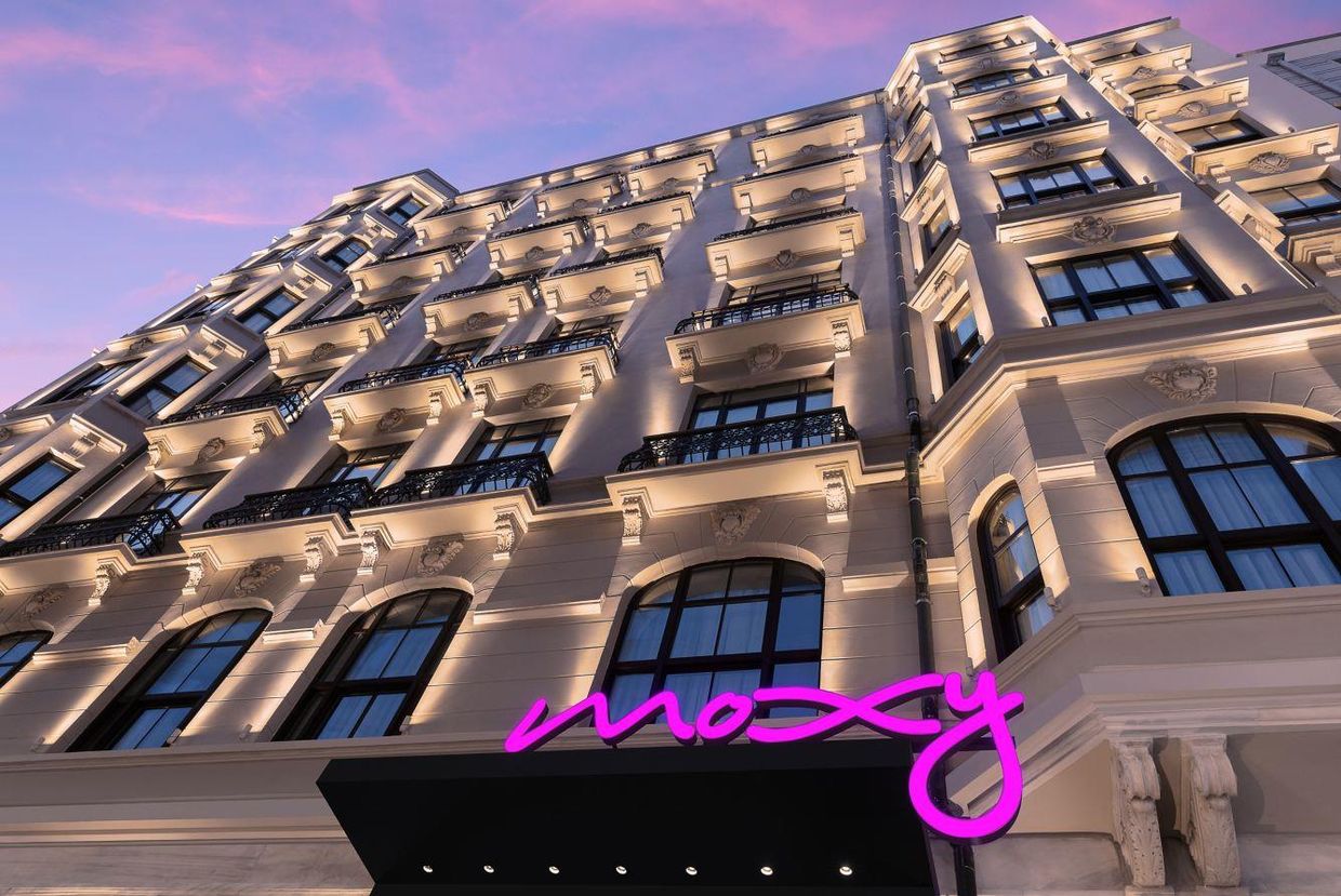 Moxy Istanbul Beyoglu - 32