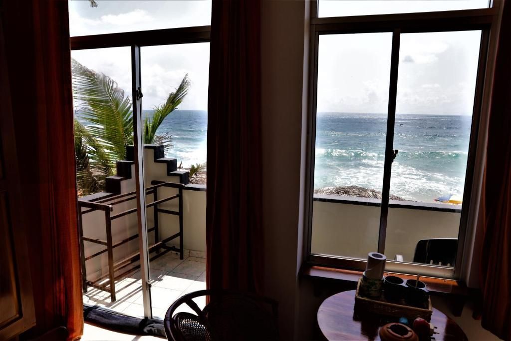 MAIN REEF GUESTHOUSE - 14