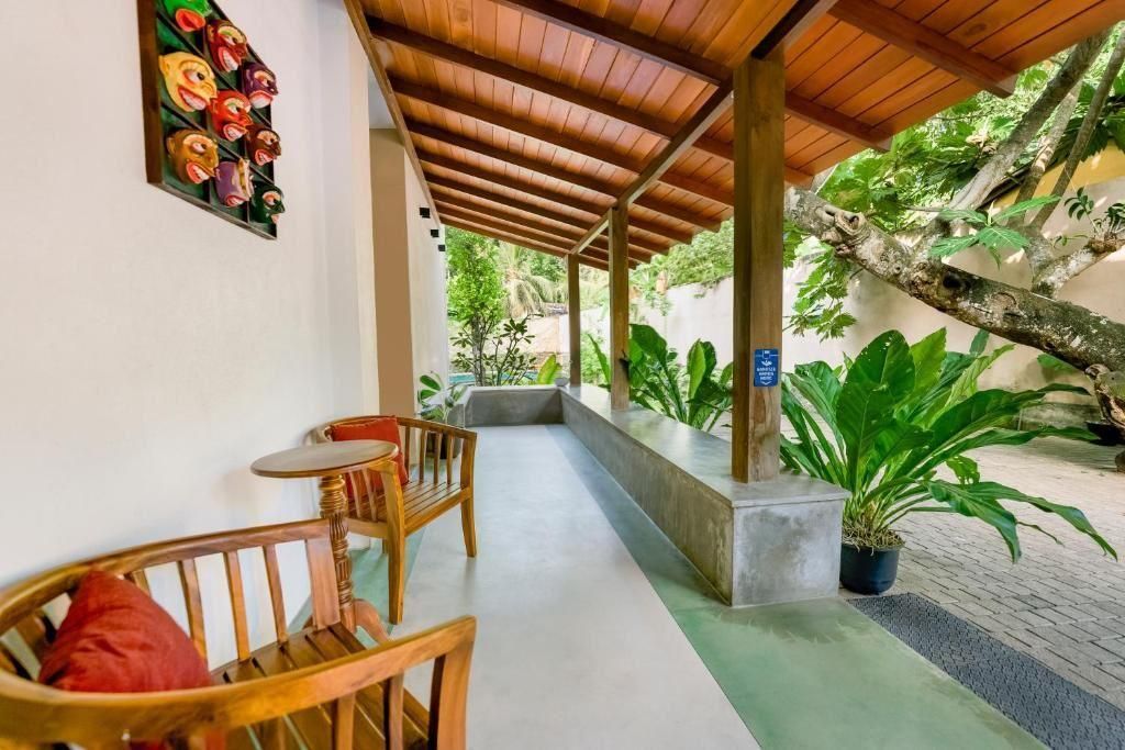 URCHIN HOTEL UNAWATUNA - 10