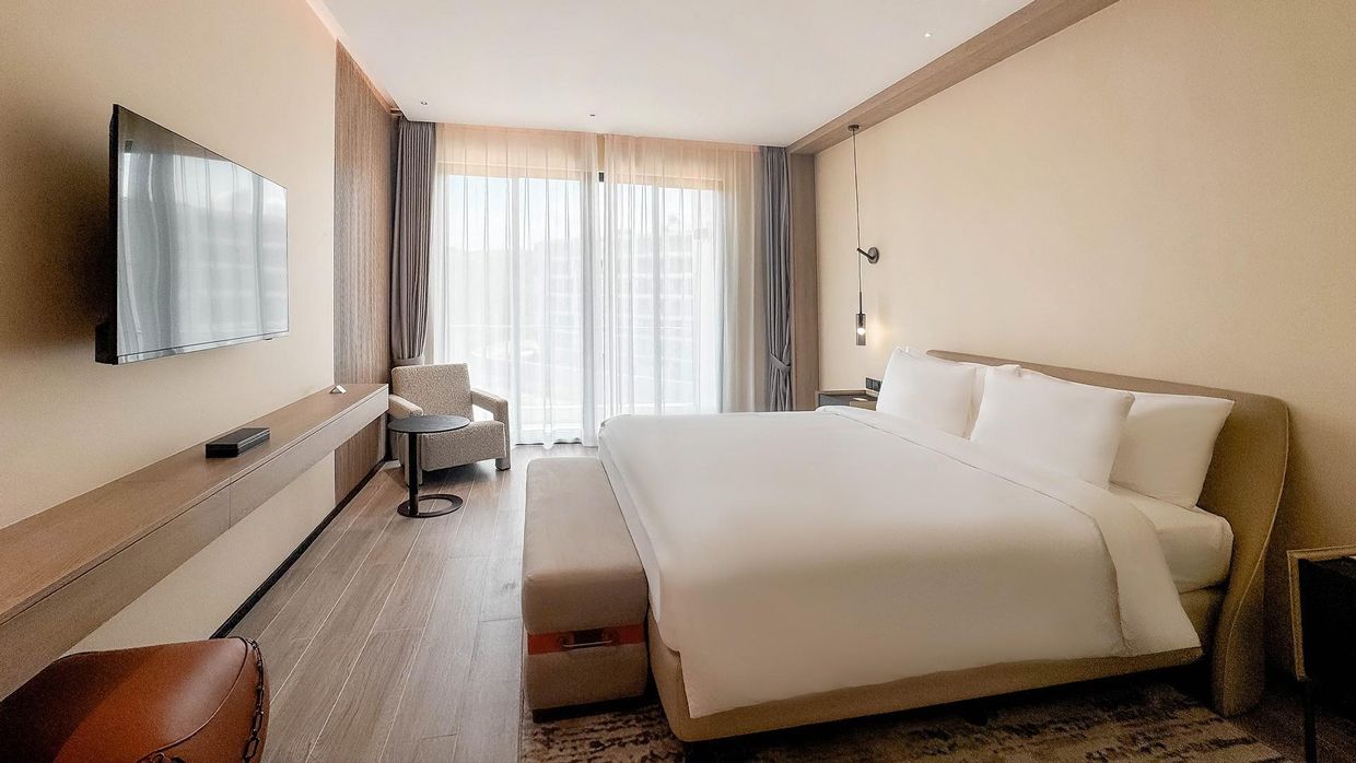 LAYA SUITES & RESIDENCES - 25