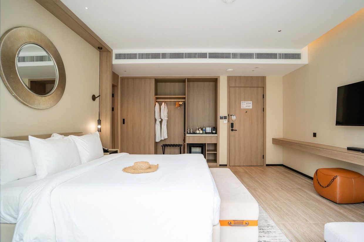 LAYA SUITES & RESIDENCES - 5