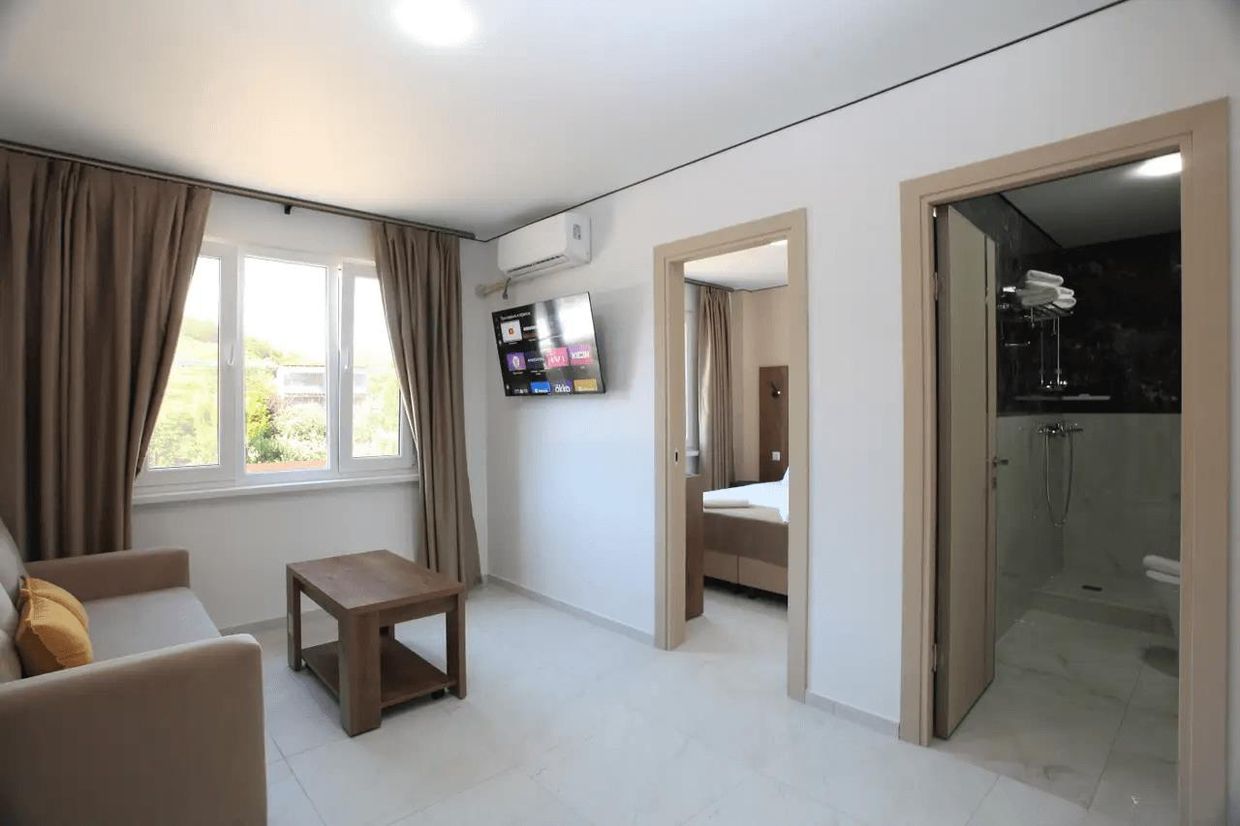 ЛАЗУРИТ, отель стандарт - 12