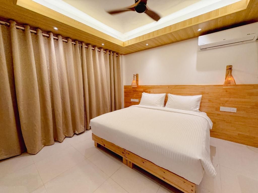 PAVONA MALDIVES - 12