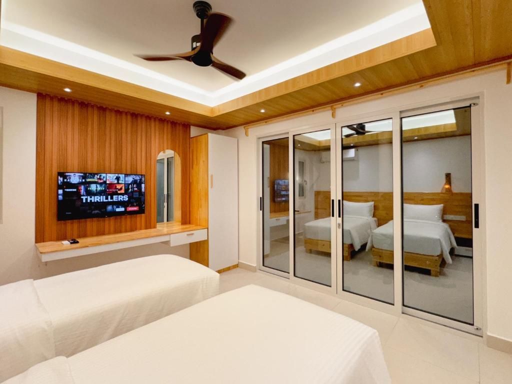 PAVONA MALDIVES - 14