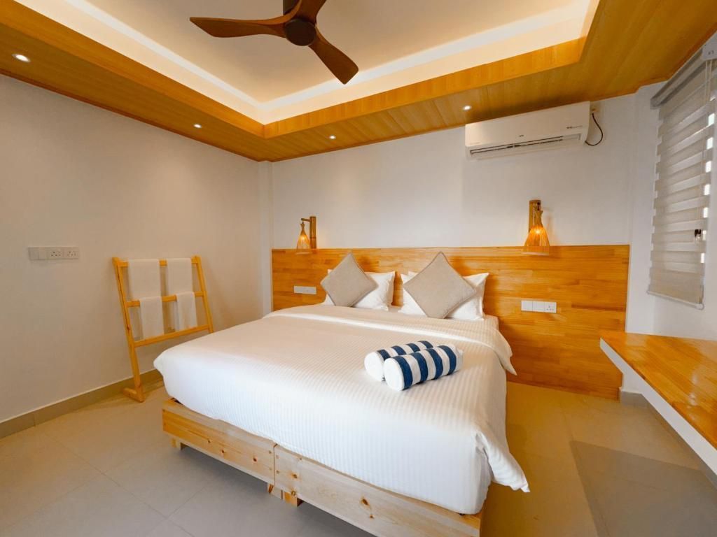 PAVONA MALDIVES - 18