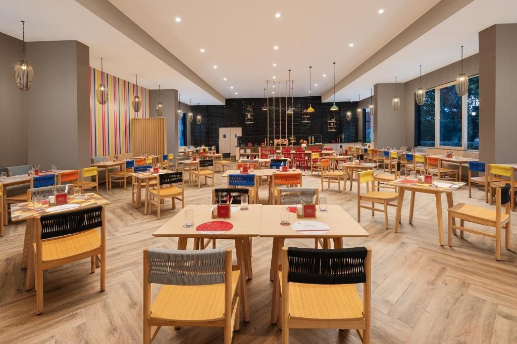 GINGER CANDOLIM - 12