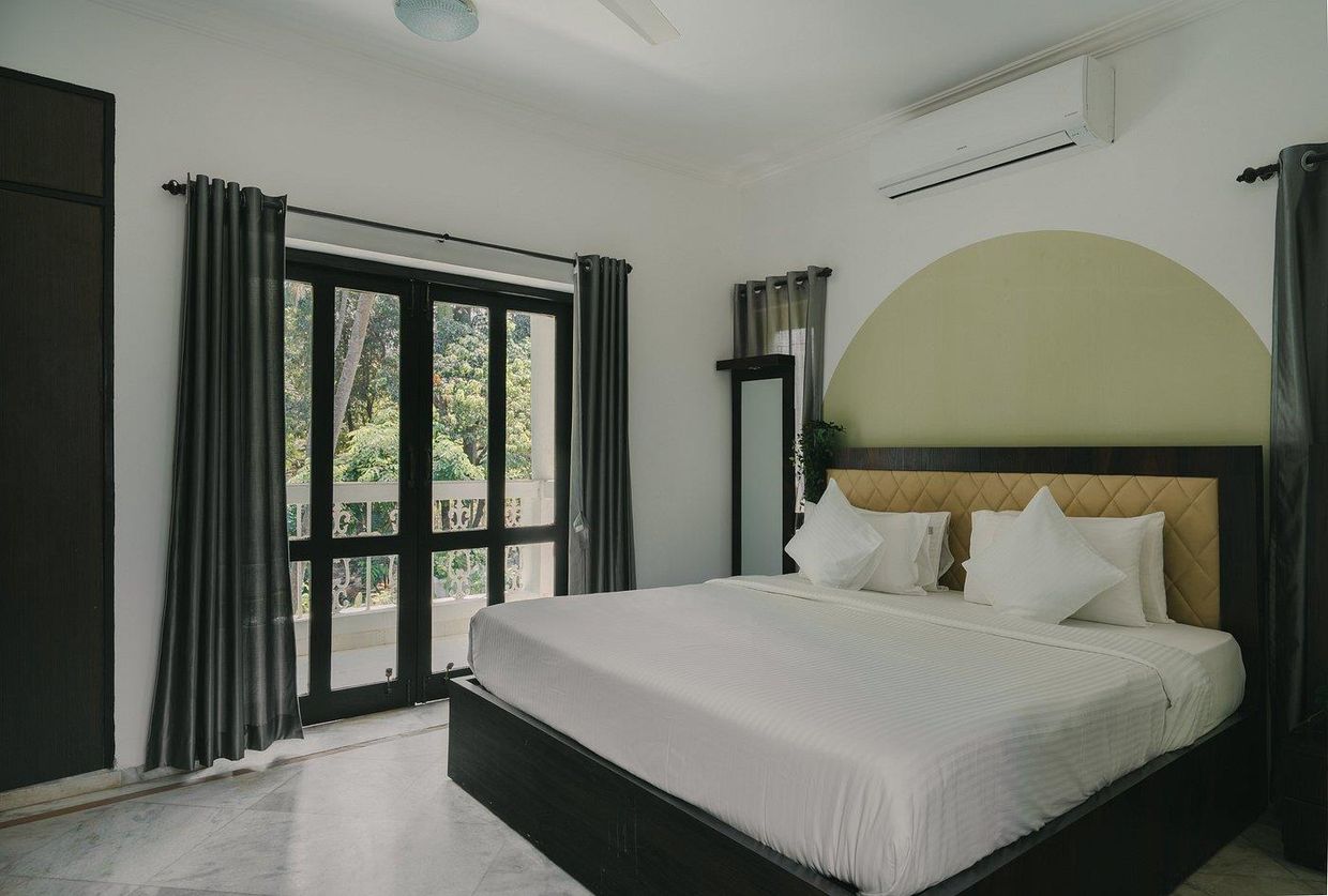 RICHMONDE ANANTA ELITE  - 15