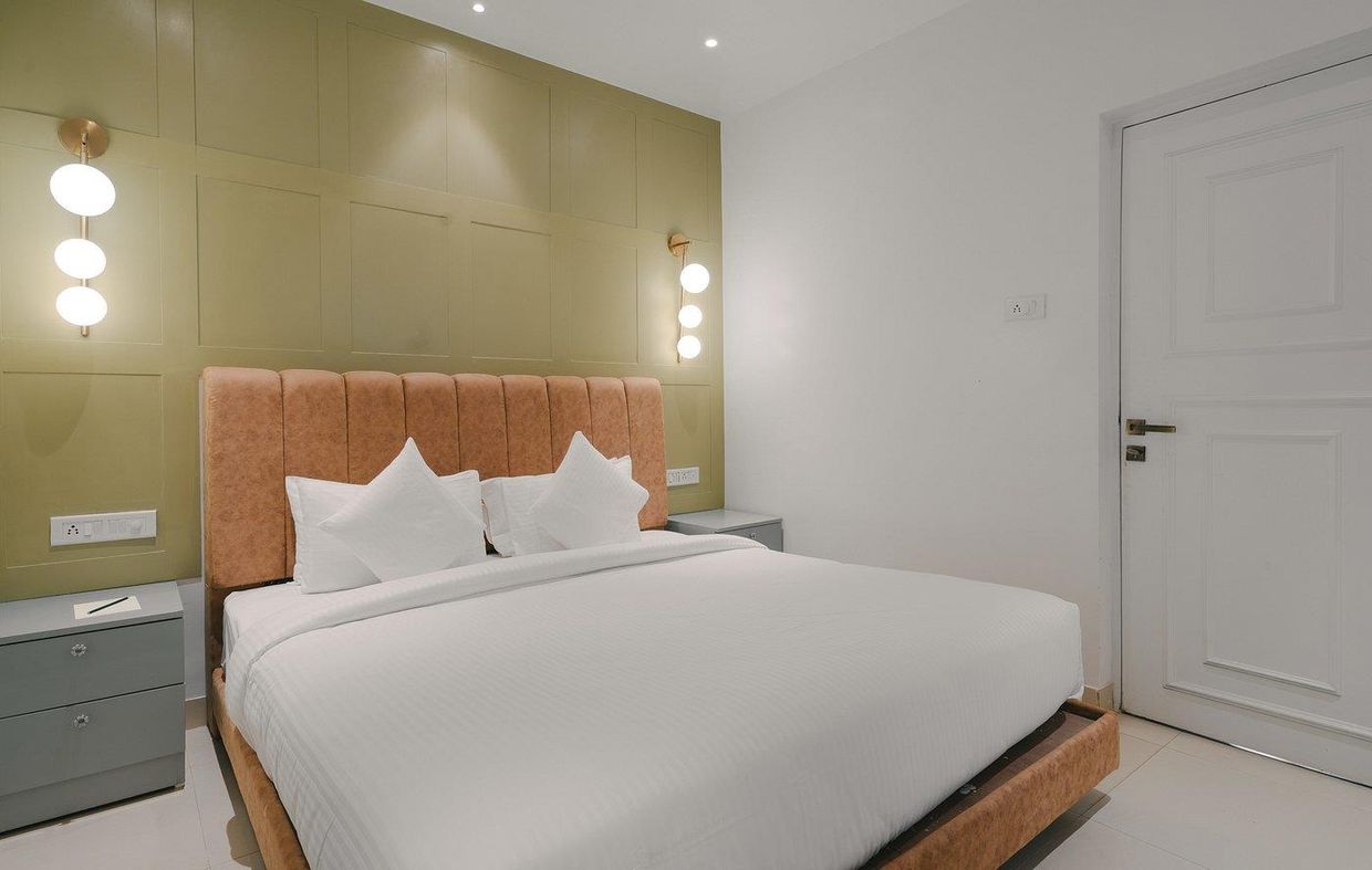 RICHMONDE ANANTA ELITE  - 25