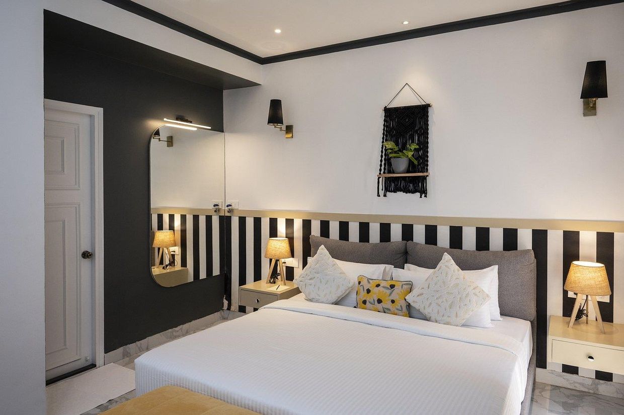 RICHMONDE ANANTA ELITE  - 56