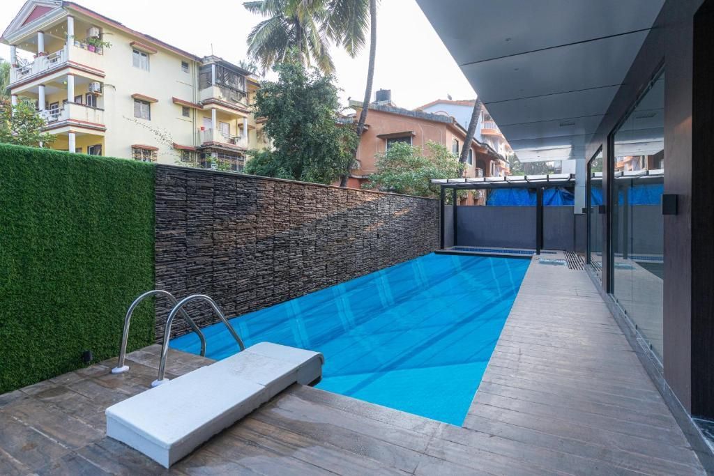 DIVAN CLARKS INN - 17