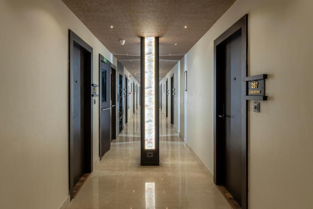 DIVAN CLARKS INN - 18