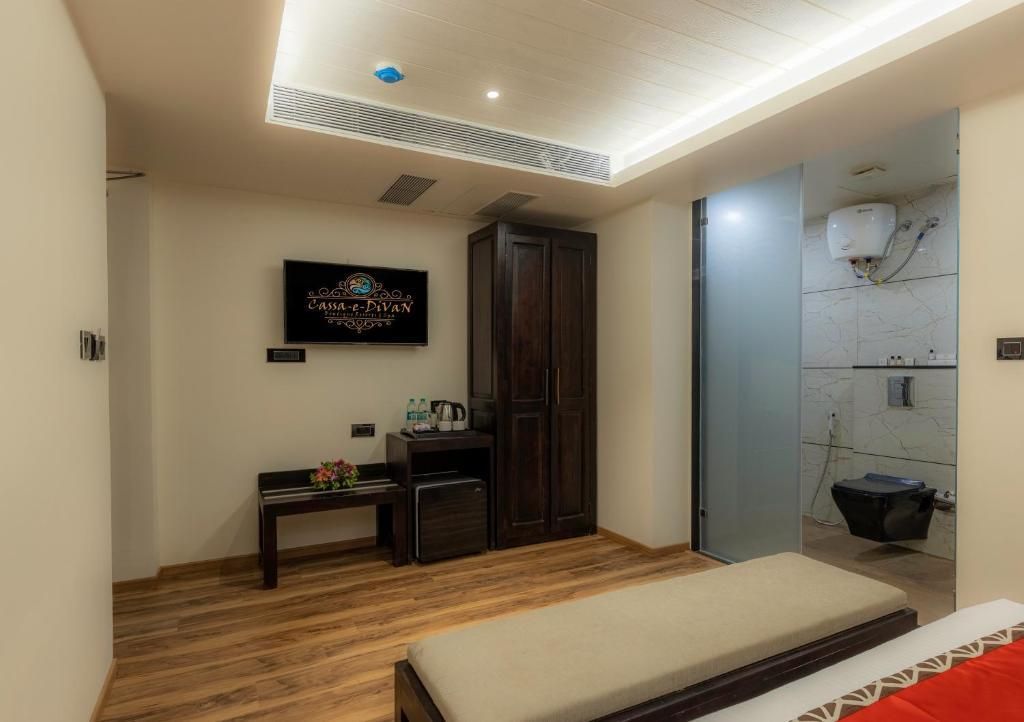 DIVAN CLARKS INN - 22