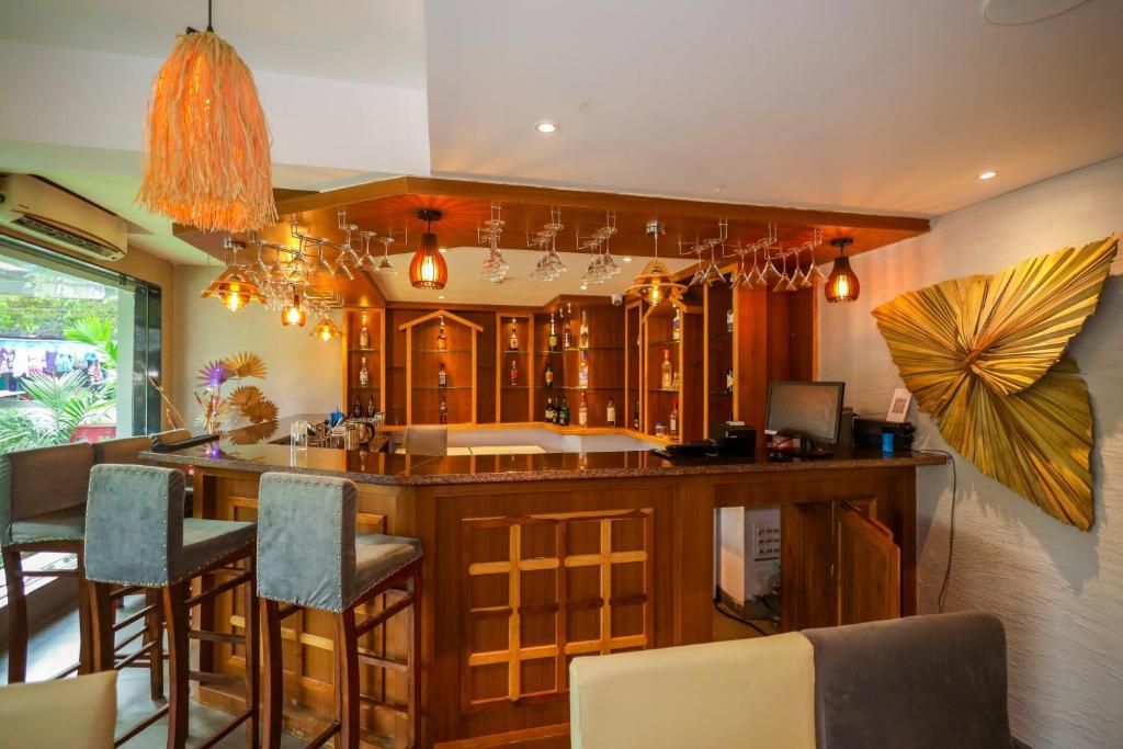 VAGATOR DOWNTOWN - 13