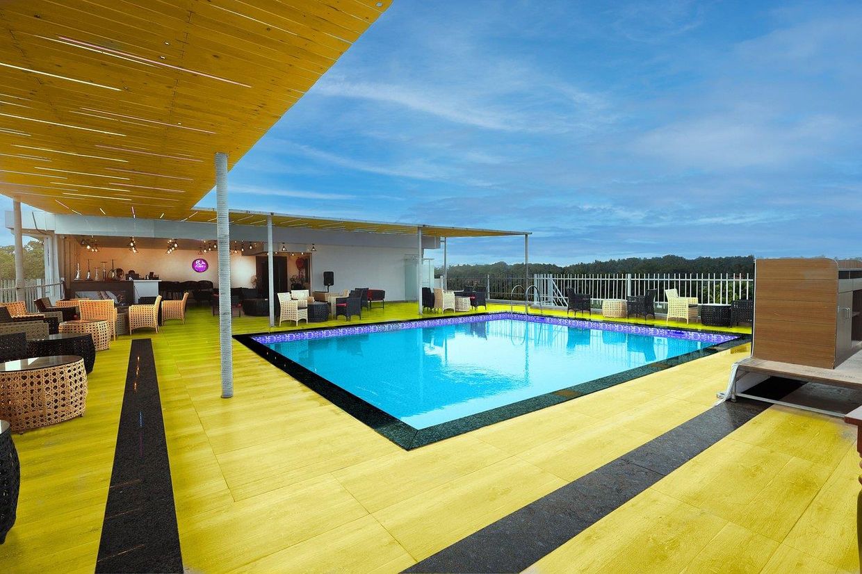 VAGATOR DOWNTOWN - 19