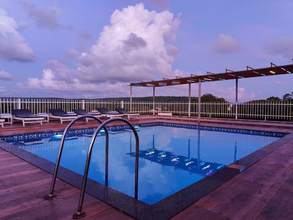 VAGATOR DOWNTOWN - 8