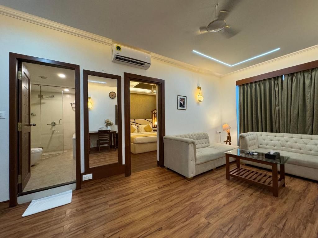 VAGATOR DOWNTOWN - 9